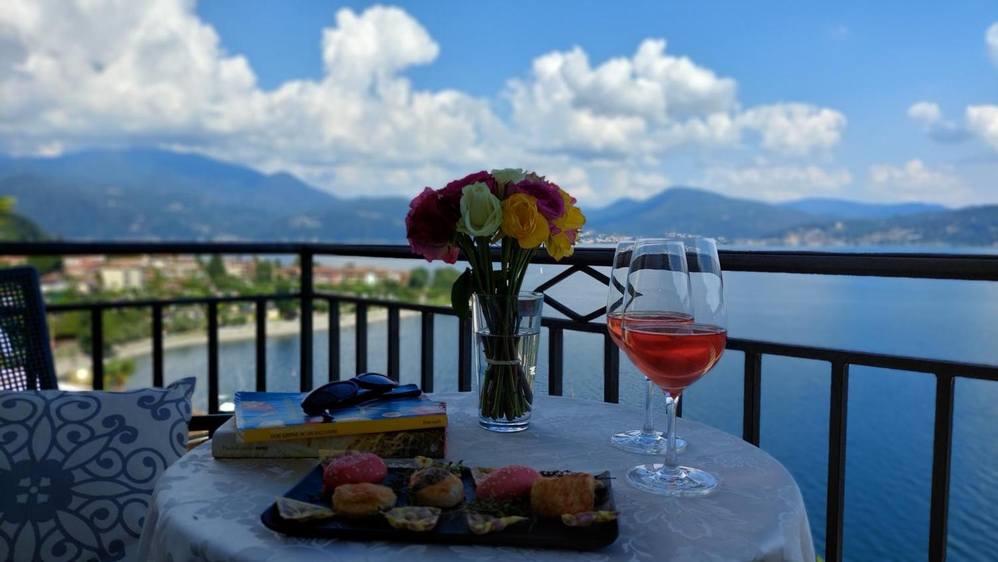 Hotel La Rondinella Канеро Ривиера Екстериор снимка