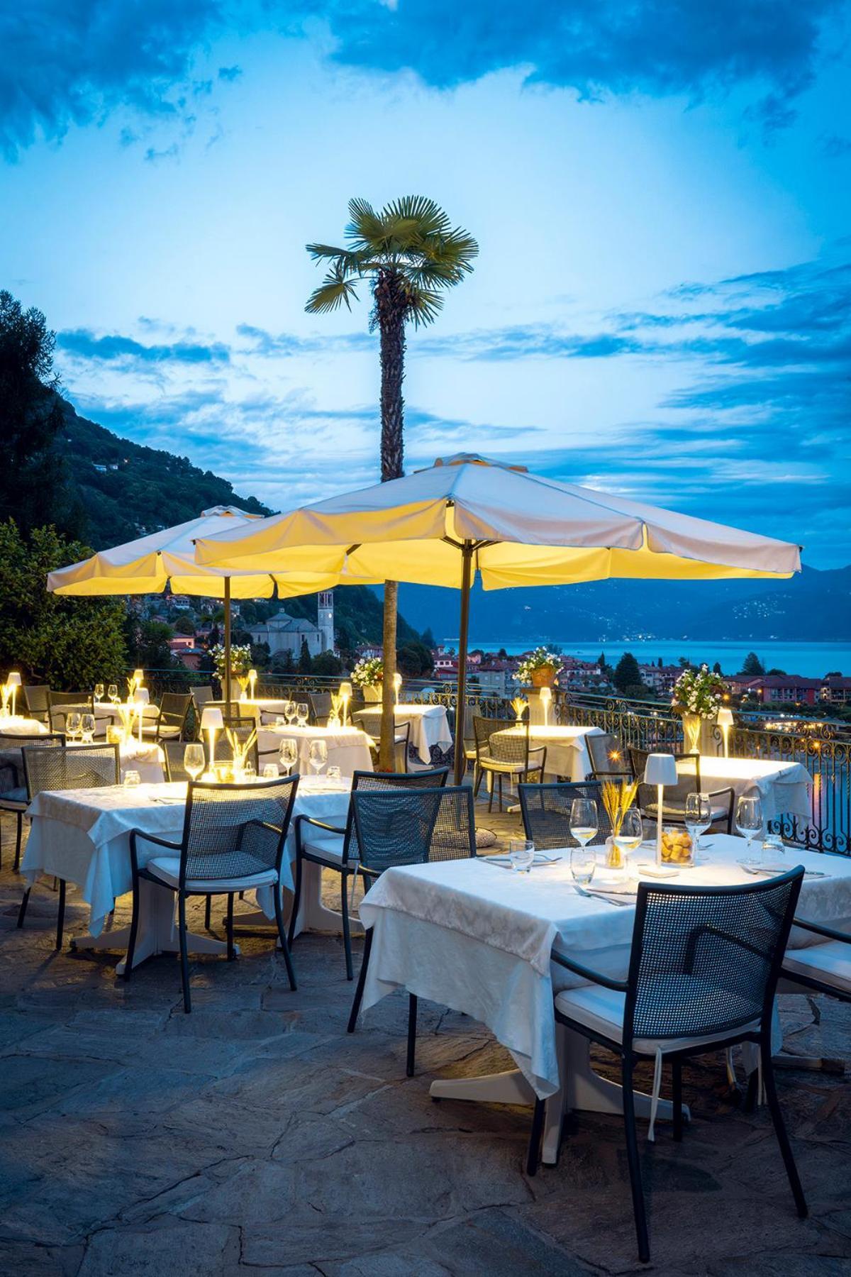Hotel La Rondinella Канеро Ривиера Екстериор снимка