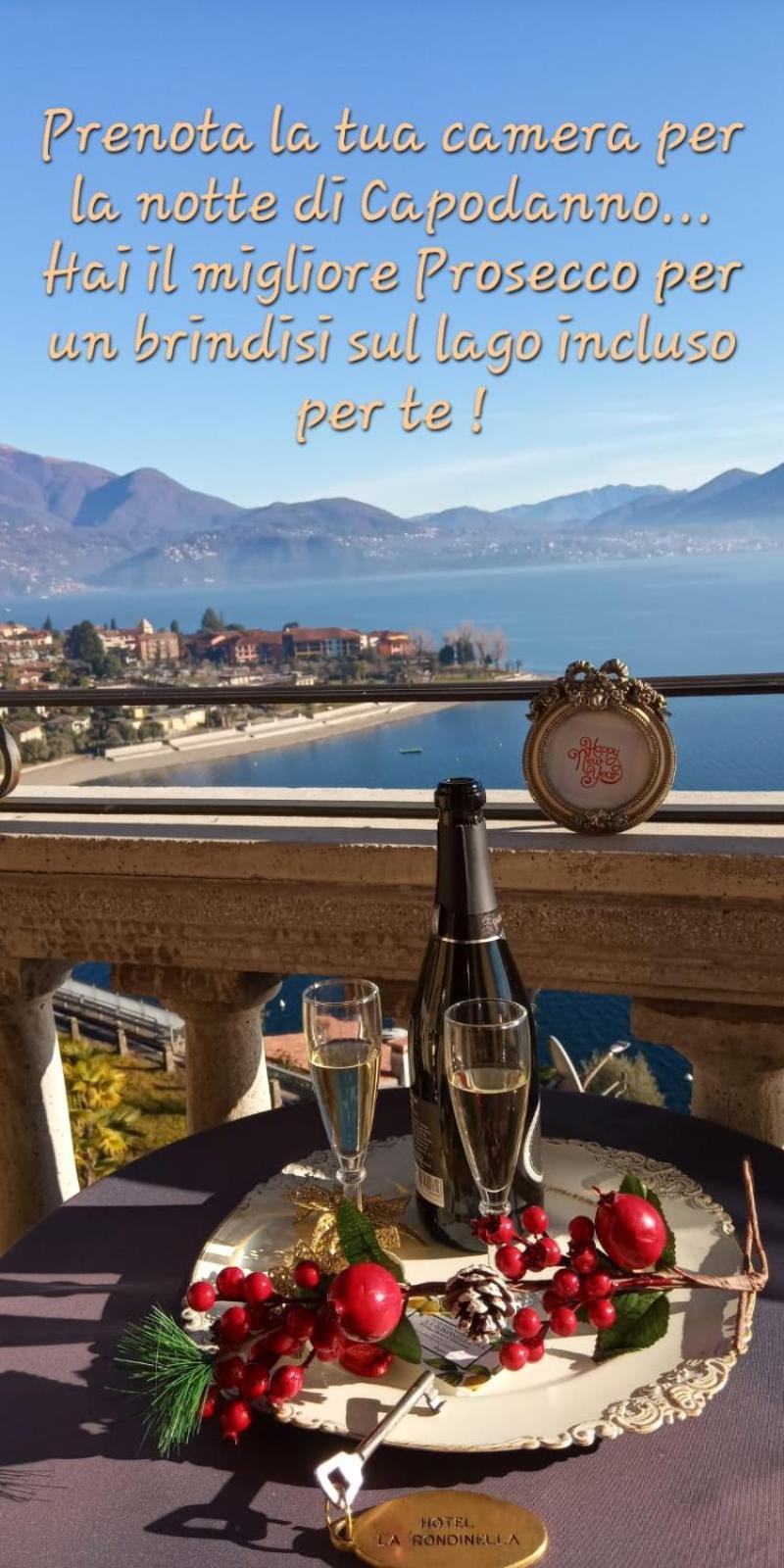 Hotel La Rondinella Канеро Ривиера Екстериор снимка